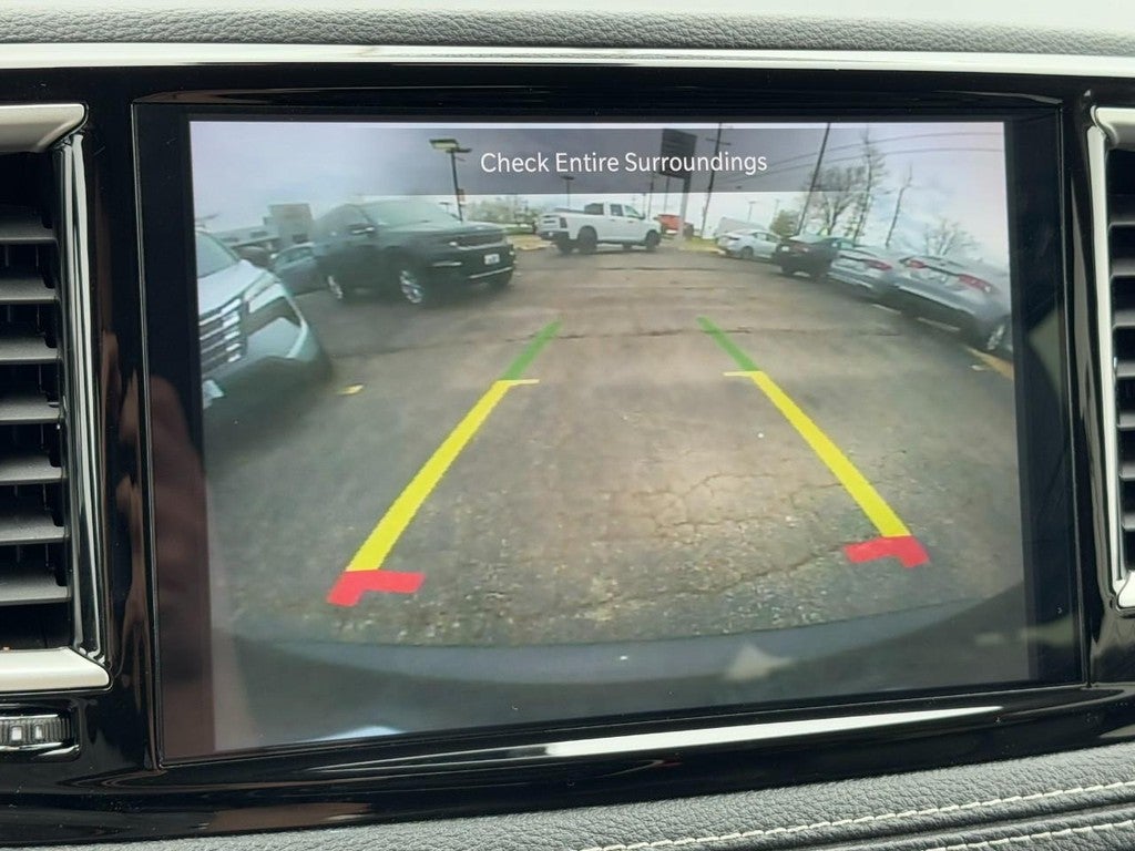 2023 Chrysler Pacifica Hybrid Touring L FWD