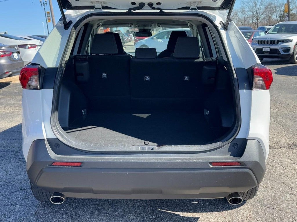 2024 Toyota RAV4 XLE FWD (Natl)