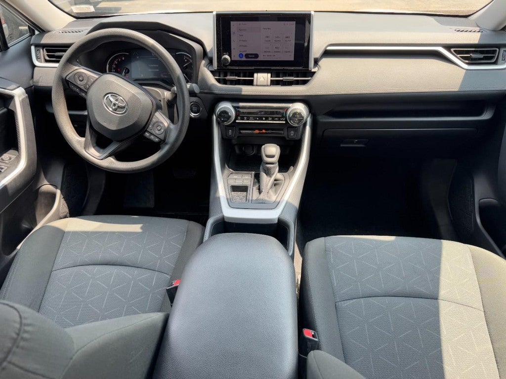 2025 Toyota RAV4 XLE FWD (Natl)