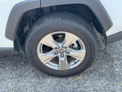 2025 Toyota RAV4 XLE FWD (Natl)