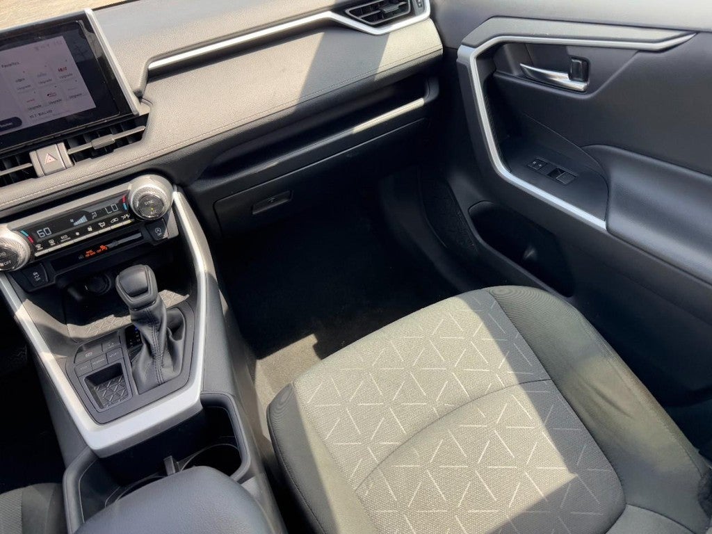 2024 Toyota RAV4 XLE FWD (Natl)