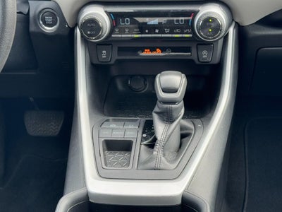 2024 Toyota RAV4 XLE FWD (Natl)