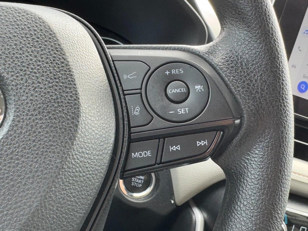 2024 Toyota RAV4 XLE FWD (Natl)