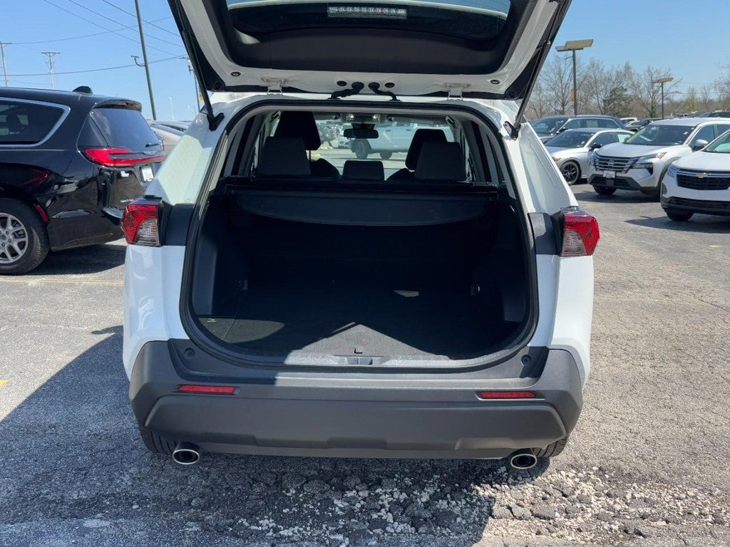 2024 Toyota RAV4 XLE FWD (Natl)
