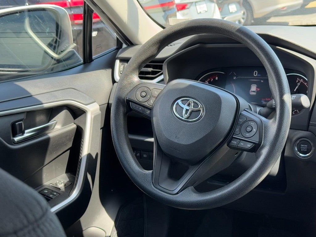 2024 Toyota RAV4 XLE FWD (Natl)