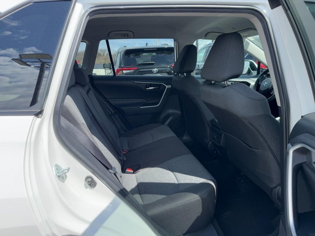 2024 Toyota RAV4 XLE FWD (Natl)