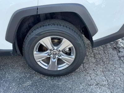 2024 Toyota RAV4 XLE FWD (Natl)