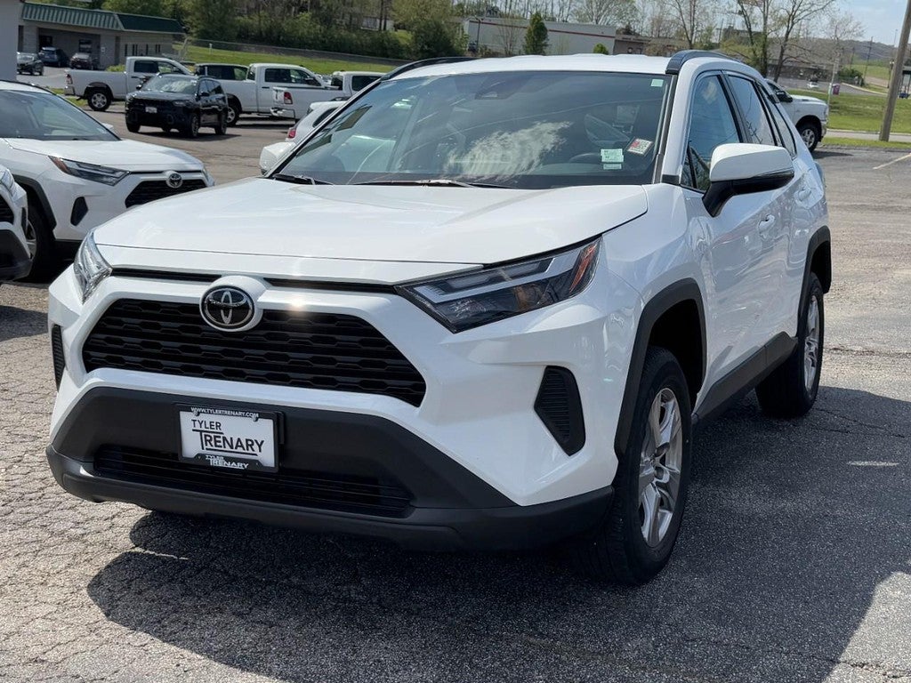 2025 Toyota RAV4 XLE FWD (Natl)