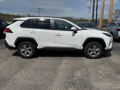 2025 Toyota RAV4 XLE FWD (Natl)