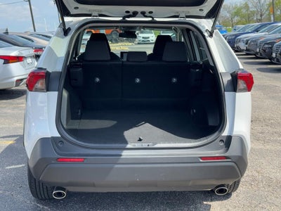 2025 Toyota RAV4 XLE FWD (Natl)