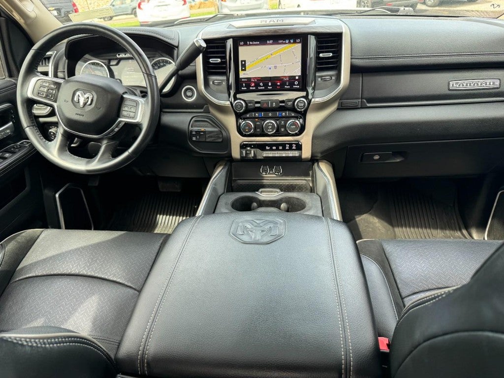 2020 RAM 3500 Laramie 4x4 Crew Cab 6'4" Box