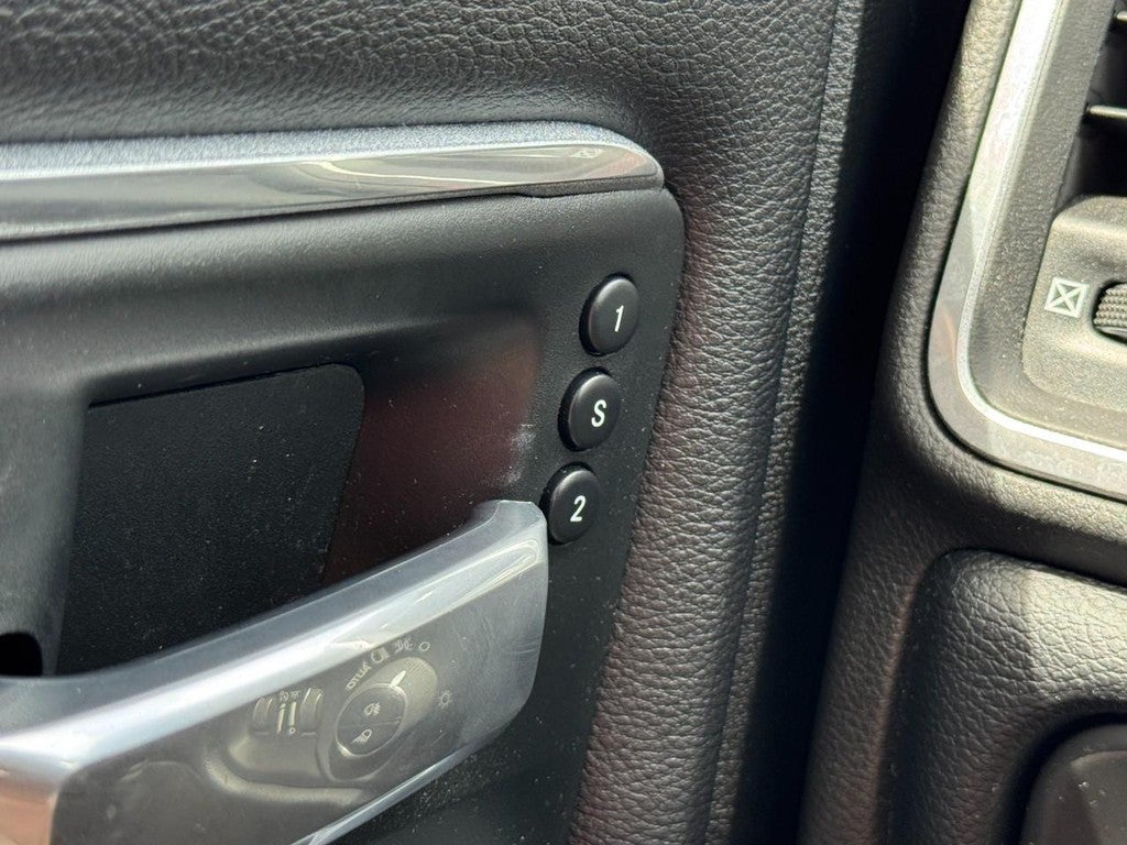 2020 RAM 3500 Laramie 4x4 Crew Cab 6'4" Box
