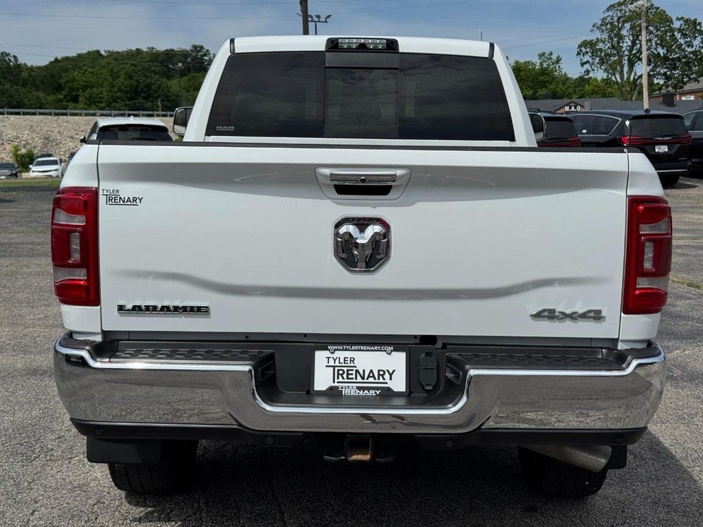 2020 RAM 3500 Laramie 4x4 Crew Cab 6'4" Box