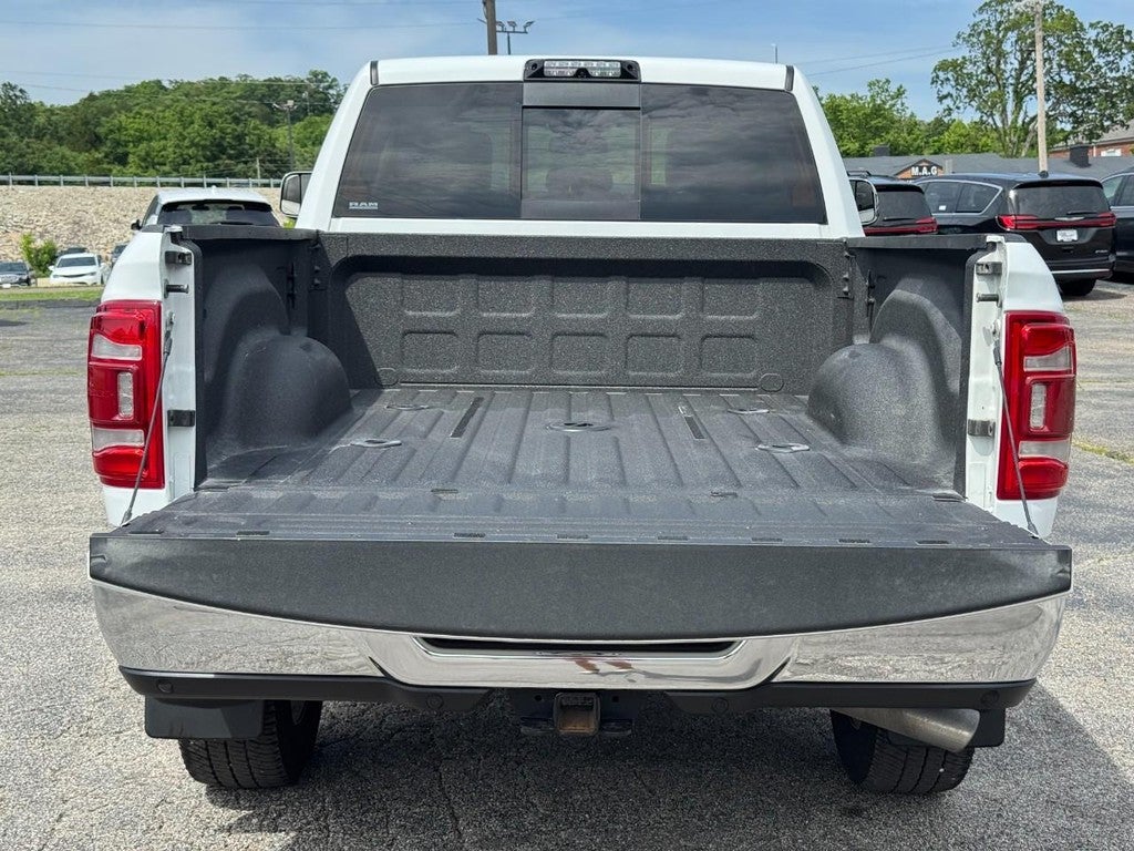 2020 RAM 3500 Laramie 4x4 Crew Cab 6'4" Box