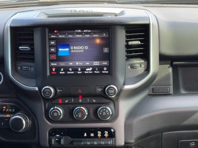 2019 RAM 2500 Big Horn 4x4 Crew Cab 6'4" Box