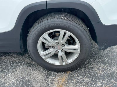 2024 GMC Terrain FWD 4dr SLE