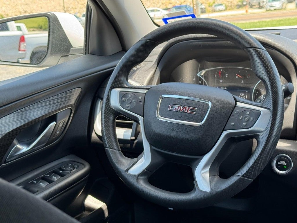 2024 GMC Terrain FWD 4dr SLE
