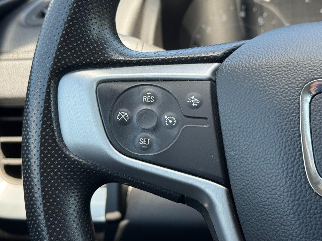 2024 GMC Terrain FWD 4dr SLE