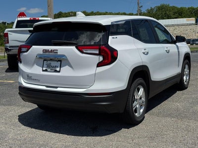 2024 GMC Terrain FWD 4dr SLE
