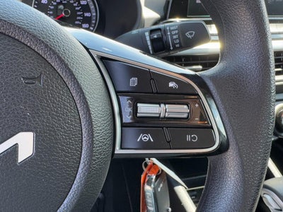 2024 Kia Forte LXS IVT