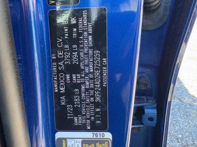 2024 Kia Forte LXS IVT