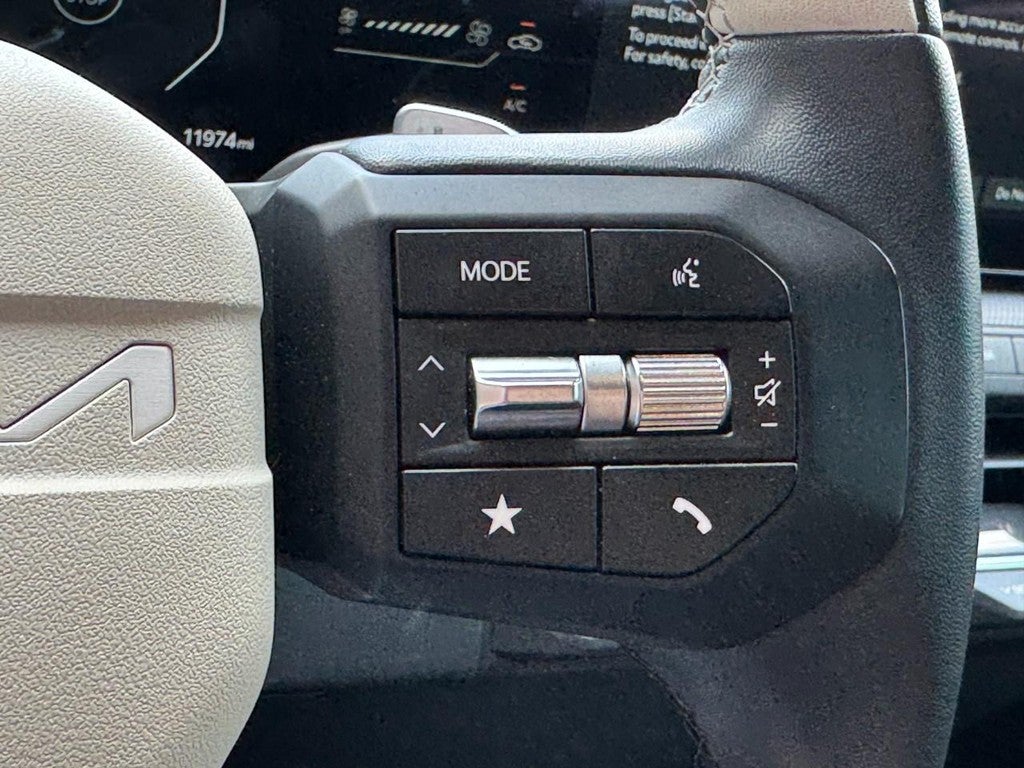 2025 Kia K4 GT-Line FWD