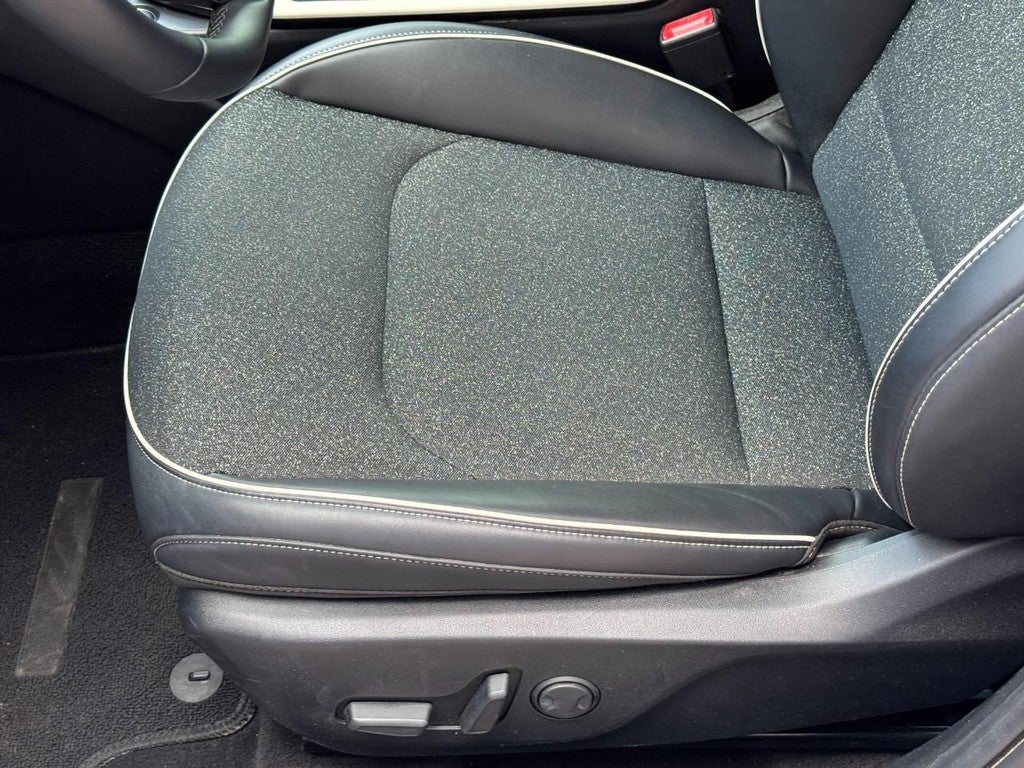2025 Kia K4 GT-Line FWD