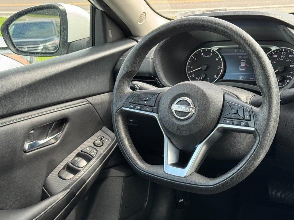 2024 Nissan Sentra SV CVT