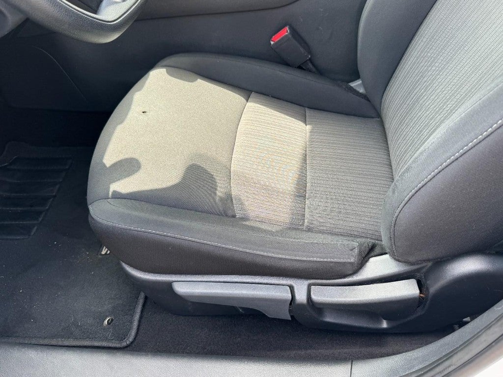2024 Nissan Sentra SV CVT