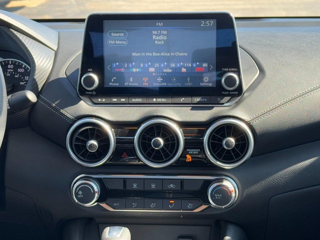 2023 Nissan Sentra SV CVT