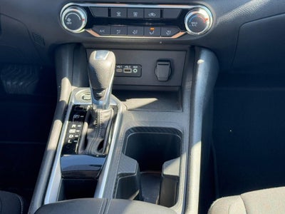 2023 Nissan Sentra SV CVT