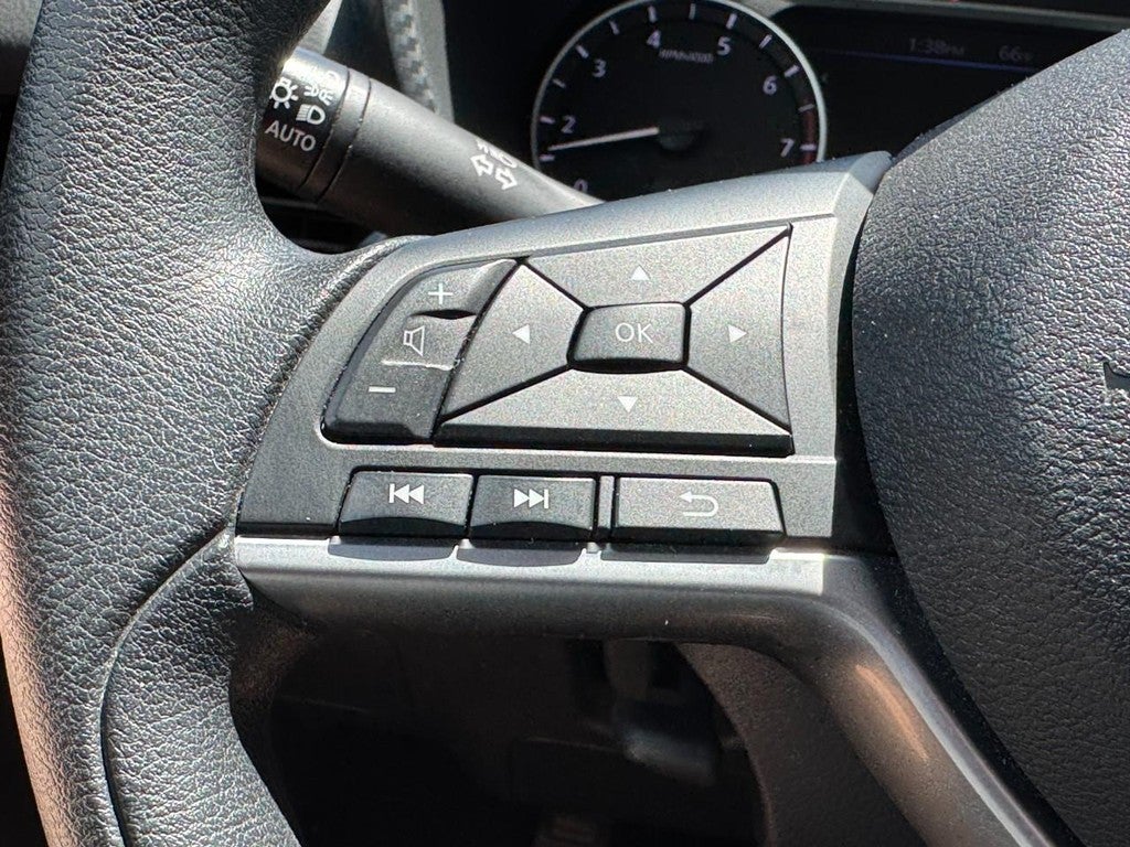 2024 Nissan Sentra SV CVT