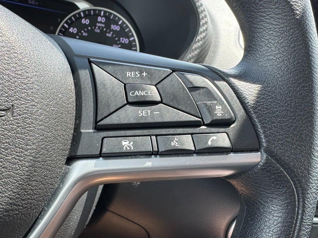 2024 Nissan Sentra SV CVT