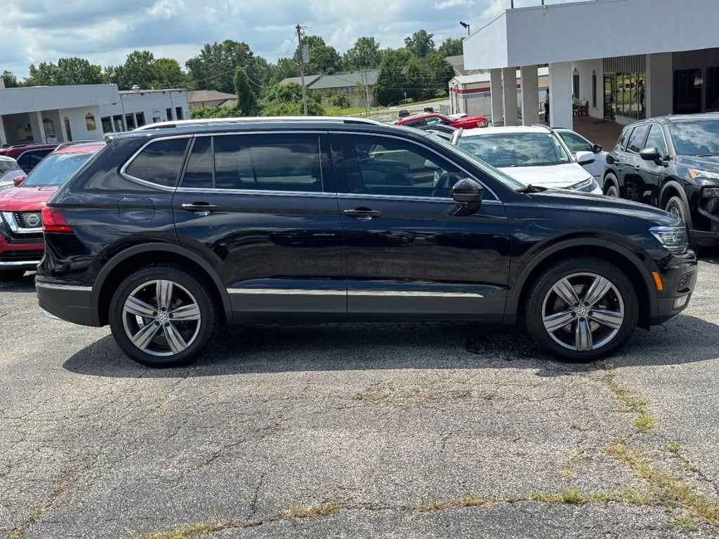 2018 Volkswagen Tiguan 2.0T SEL Premium 4MOTION