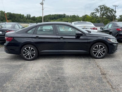 2025 Volkswagen Jetta Sport Auto