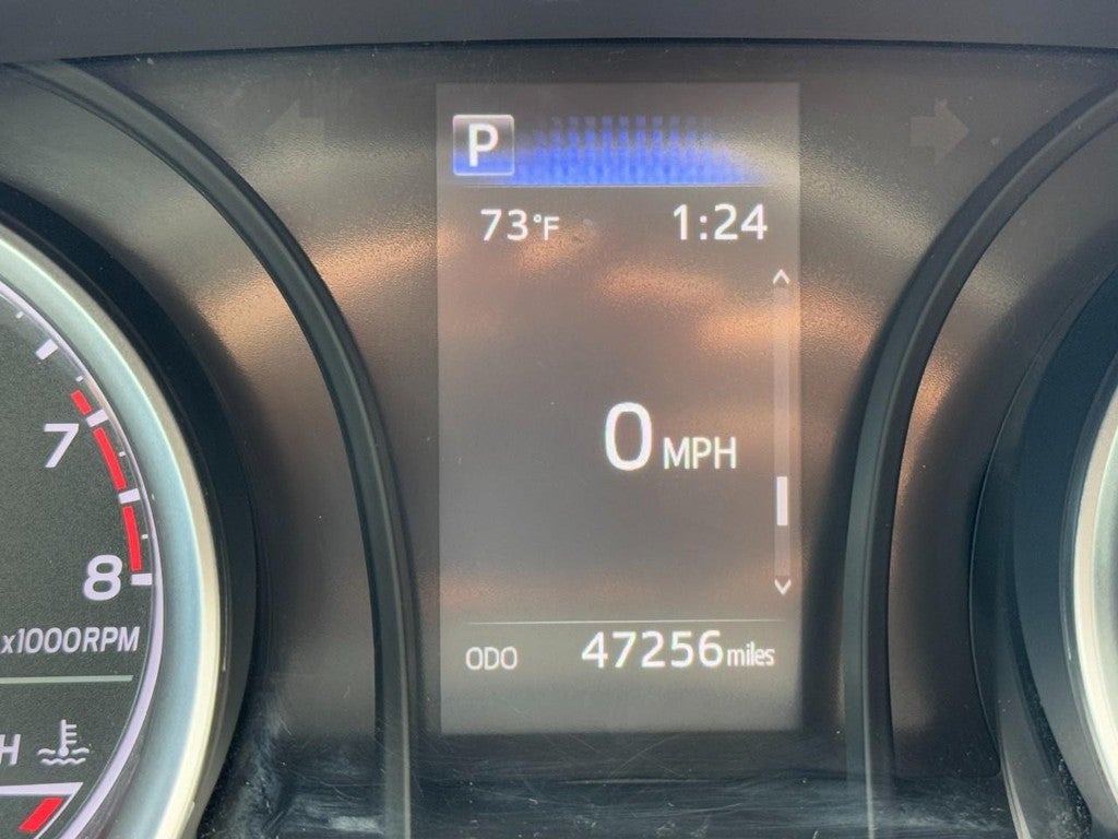 2024 Toyota Camry LE Auto (Natl)