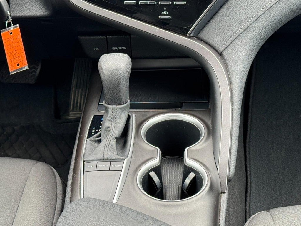 2023 Toyota Camry LE Auto (Natl)