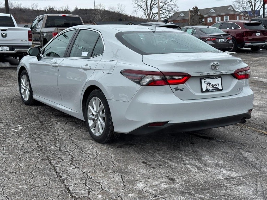2023 Toyota Camry LE Auto (Natl)