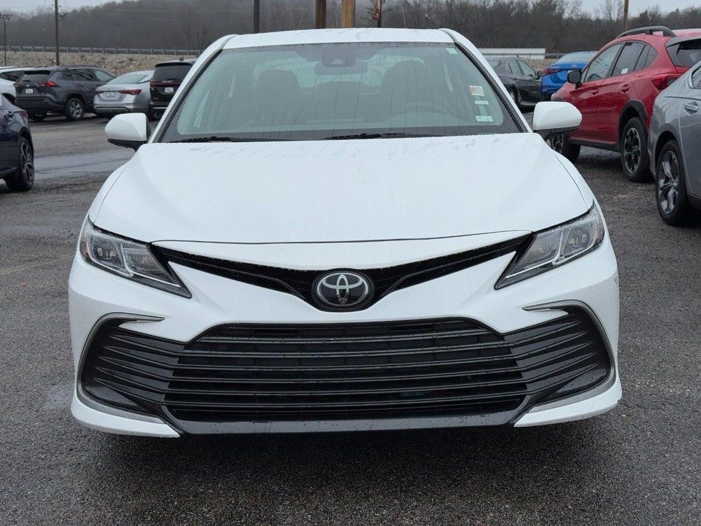 2024 Toyota Camry LE Auto (Natl)