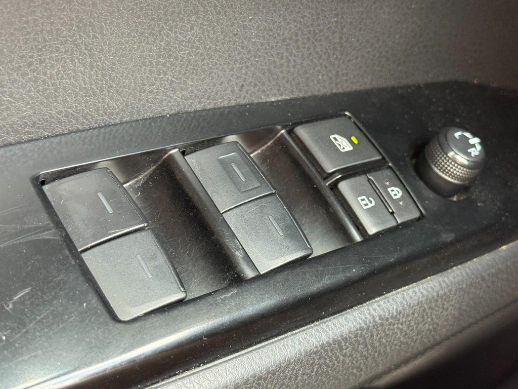 2025 Toyota Camry (Natl)