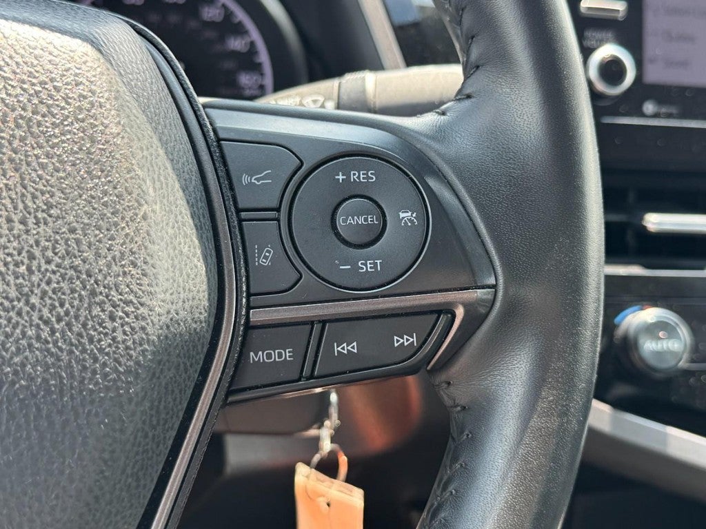 2024 Toyota Camry SE Auto (Natl)