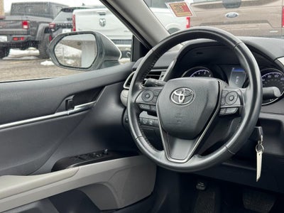 2024 Toyota Camry SE Auto (Natl)