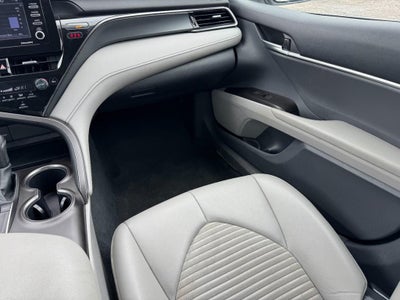 2024 Toyota Camry SE Auto (Natl)