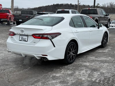 2024 Toyota Camry SE Auto (Natl)