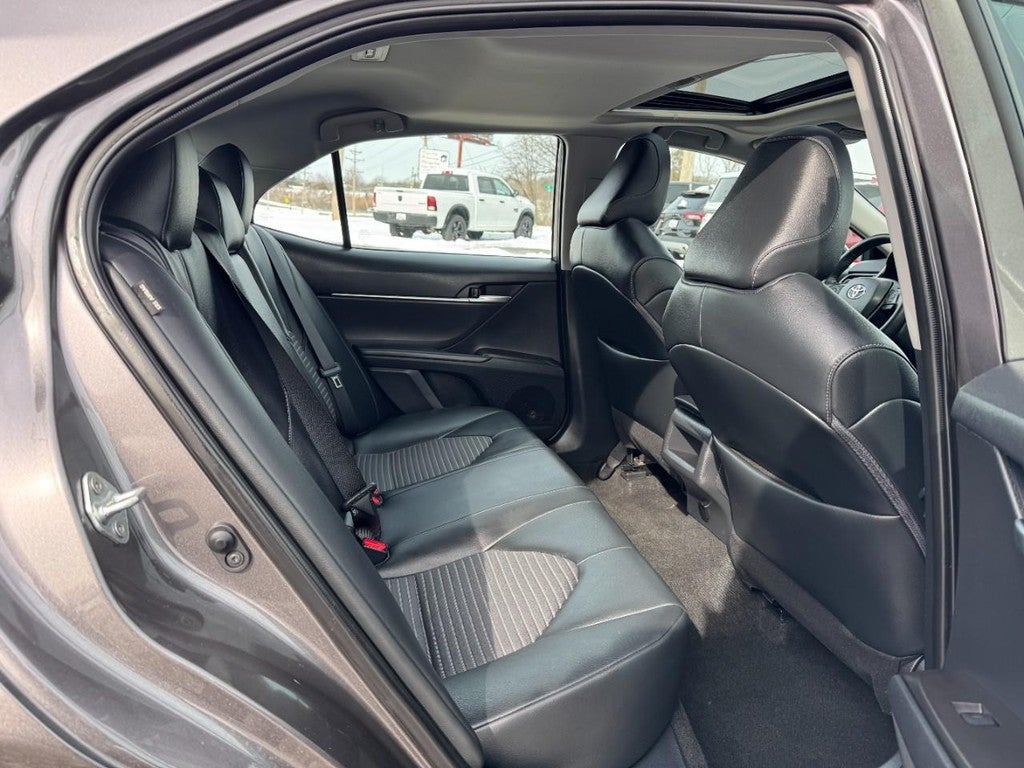 2023 Toyota Camry SE Auto (Natl)