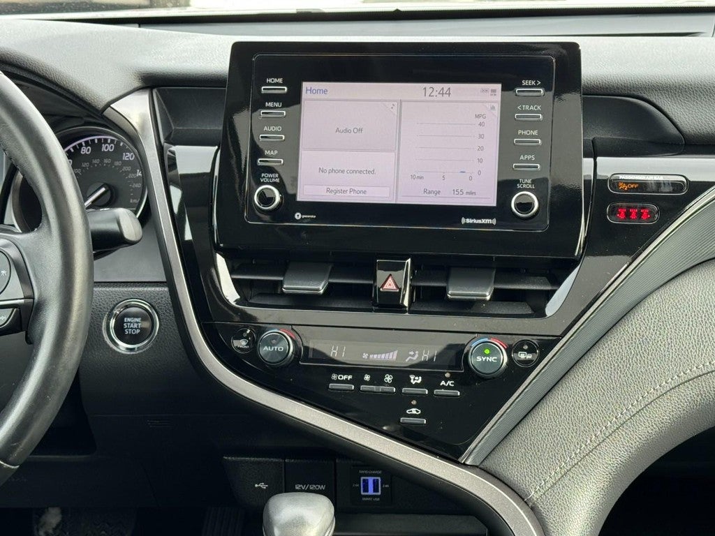 2023 Toyota Camry SE Auto (Natl)