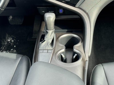 2023 Toyota Camry SE Auto (Natl)