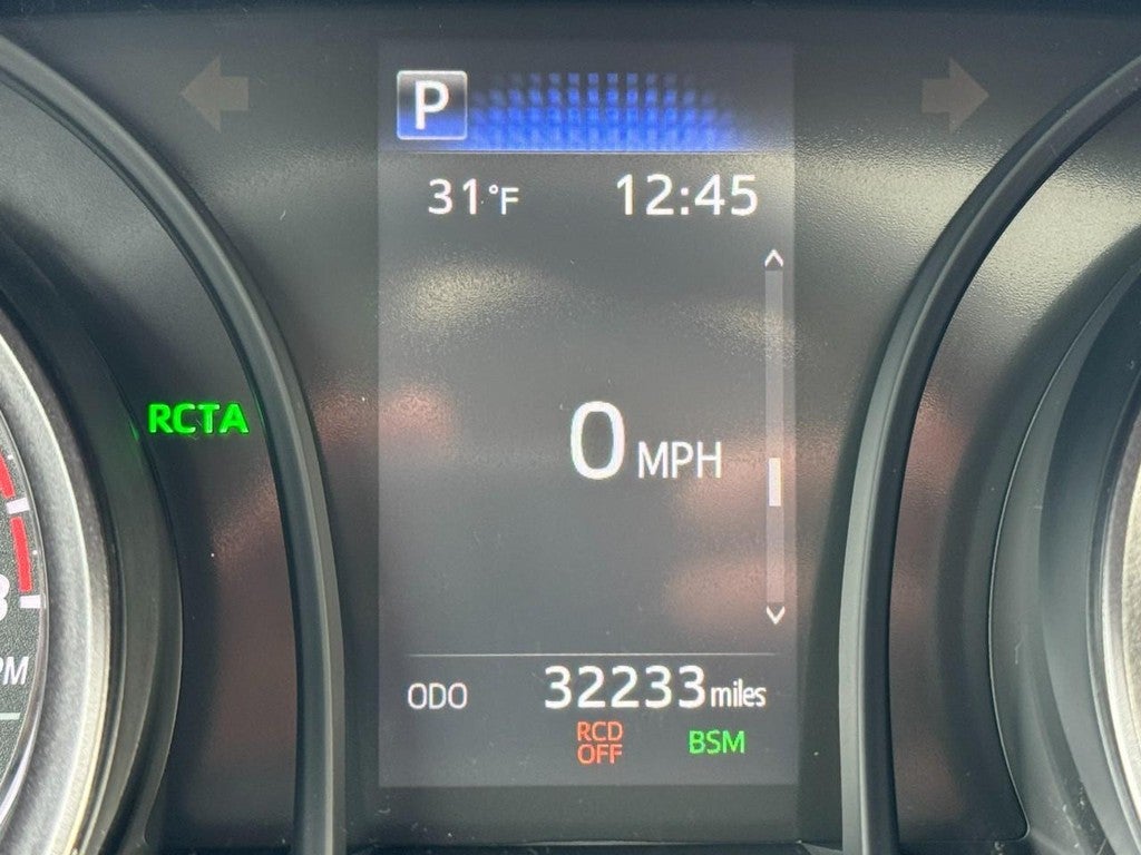 2023 Toyota Camry SE Auto (Natl)