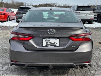 2023 Toyota Camry SE Auto (Natl)