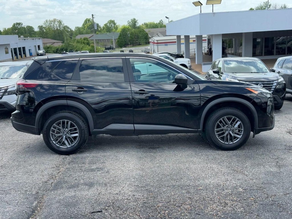 2024 Nissan Rogue FWD S